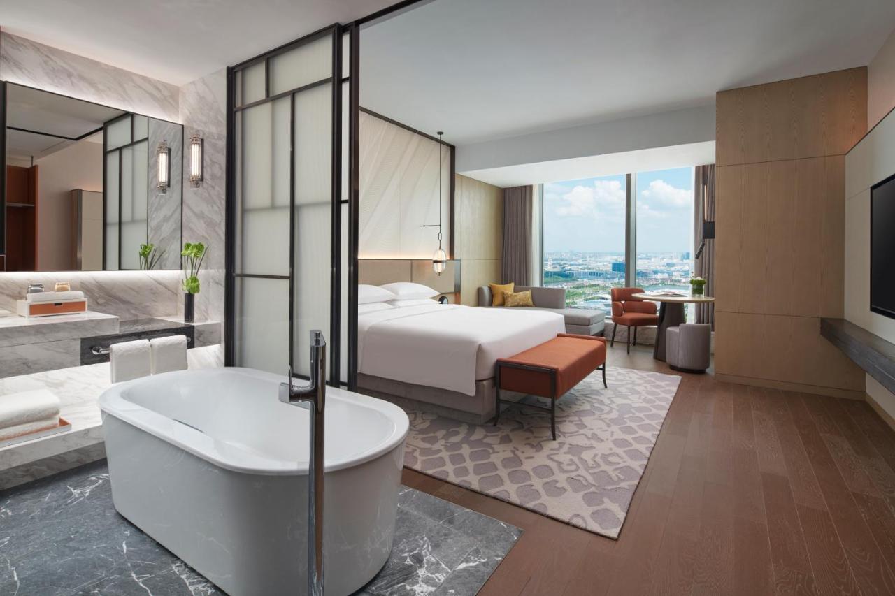 Hyatt Regency Changshu Kuncheng Lake 外观 照片